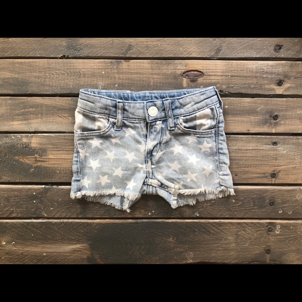 Toddler Cutoff shorts H&M 1-1/2-2 year stars